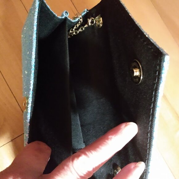 Glitter aqua evening bag envelop design. Use as a clutch or shoulder bag. - Picture 4 of 7